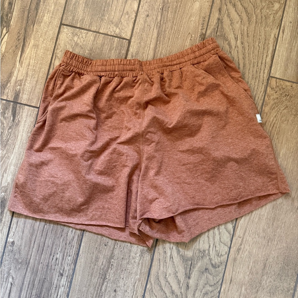 Vuori Terracotta Relaxed Shorts